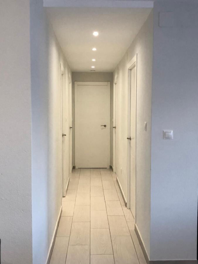 Victoria Luxury Beachfront Apartment In Benalmadena Costa Exterior photo