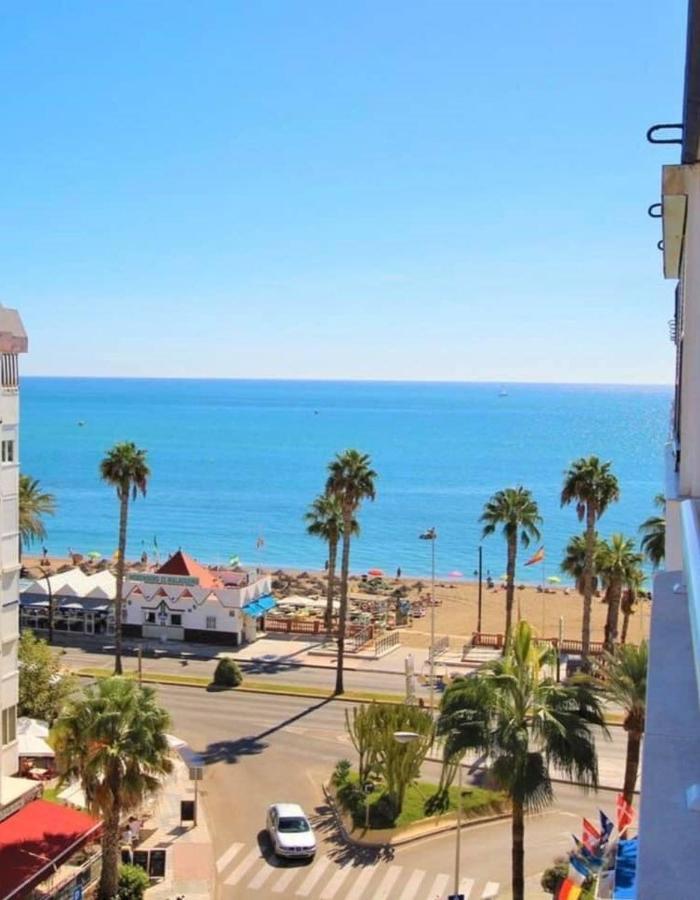 Victoria Luxury Beachfront Apartment In Benalmadena Costa Exterior photo